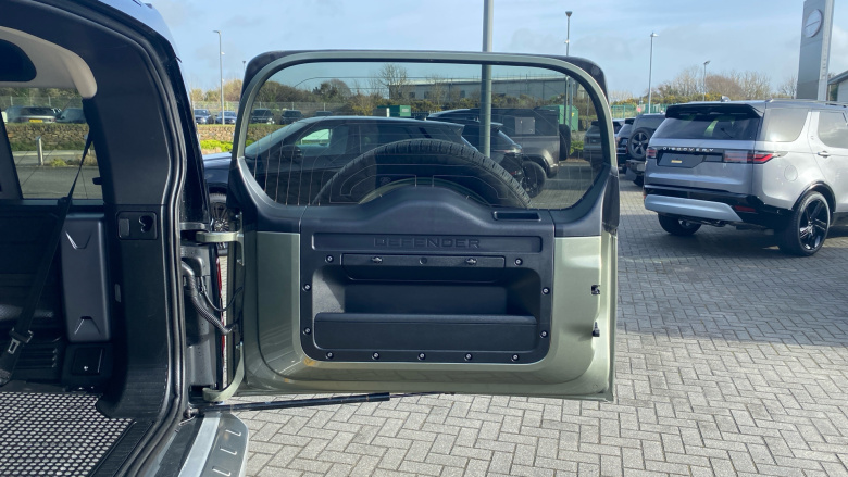 Land Rover Defender 2.0 D240 First Edition 110 5dr Auto Diesel Estate